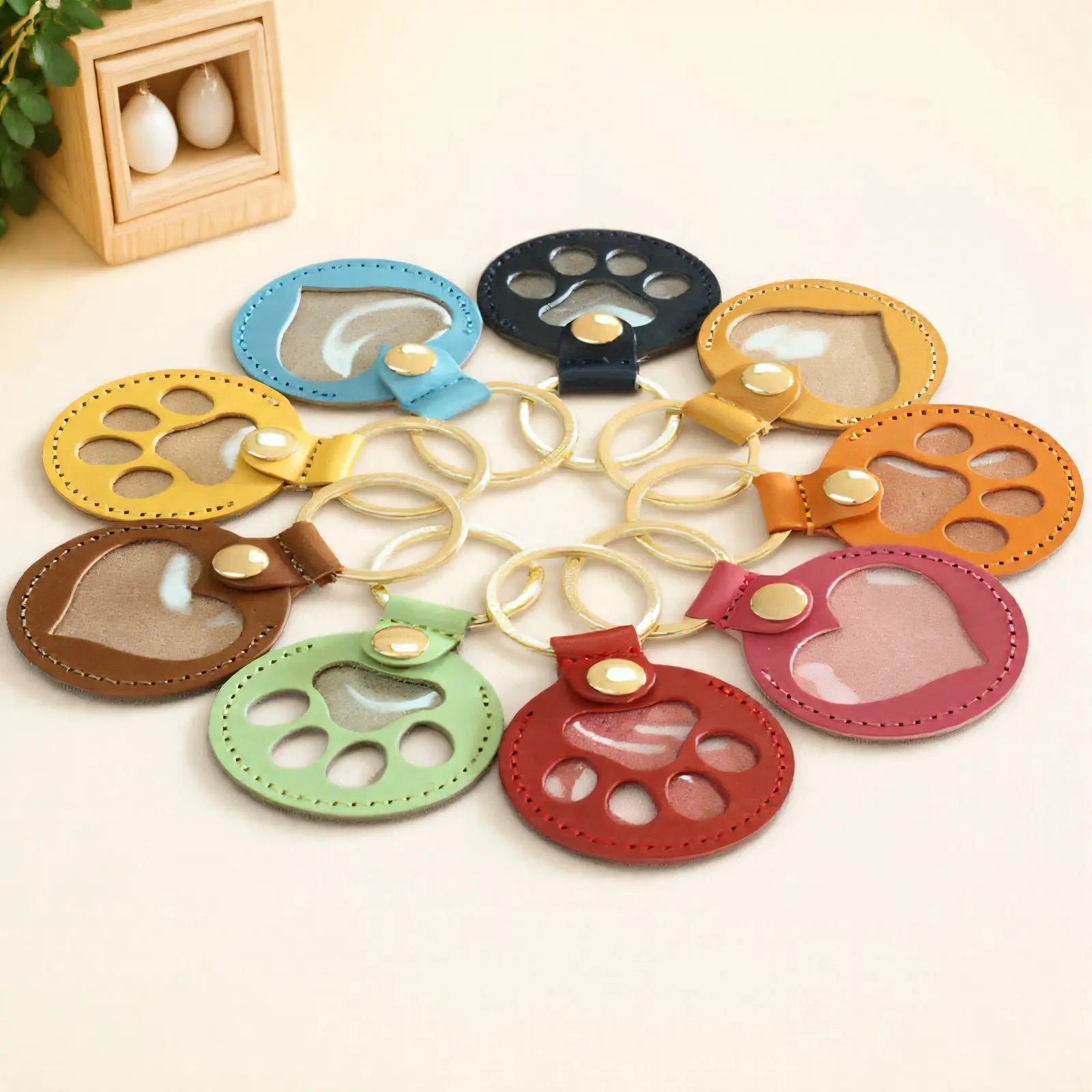 Pet Hair Storage Memorial Keychain